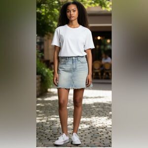 Madewell women’s rigid denim A-line mini skirt size 31